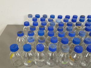 Thumbnail image of 185 x Glass Laboratory Bottles with Lids - 1000ml, 500ml, 250ml, 100ml, 50ml Lab