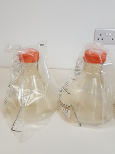 Thumbnail image of 4 x Corning 3L Plastic Erlenmeyer Conical Flasks with Vented Caps Lab