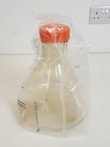 Thumbnail image of 4 x Corning 3L Plastic Erlenmeyer Conical Flasks with Vented Caps Lab
