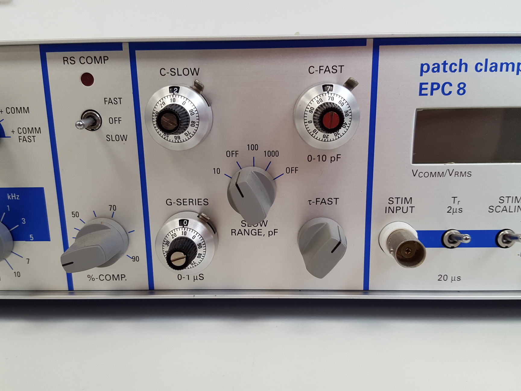 Image of HEKA EPC 8 & EPC 7 Patch Clamp Amplifiers with MC 8 Model Circuit Lab