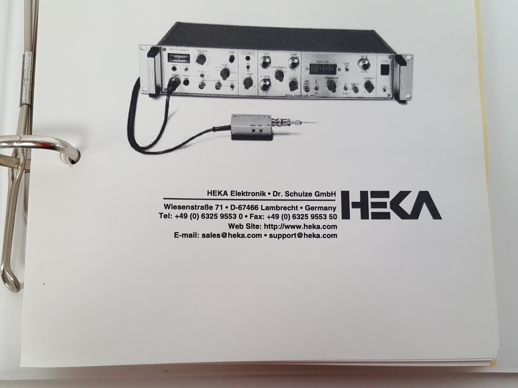 Image of HEKA EPC 8 & EPC 7 Patch Clamp Amplifiers with MC 8 Model Circuit Lab