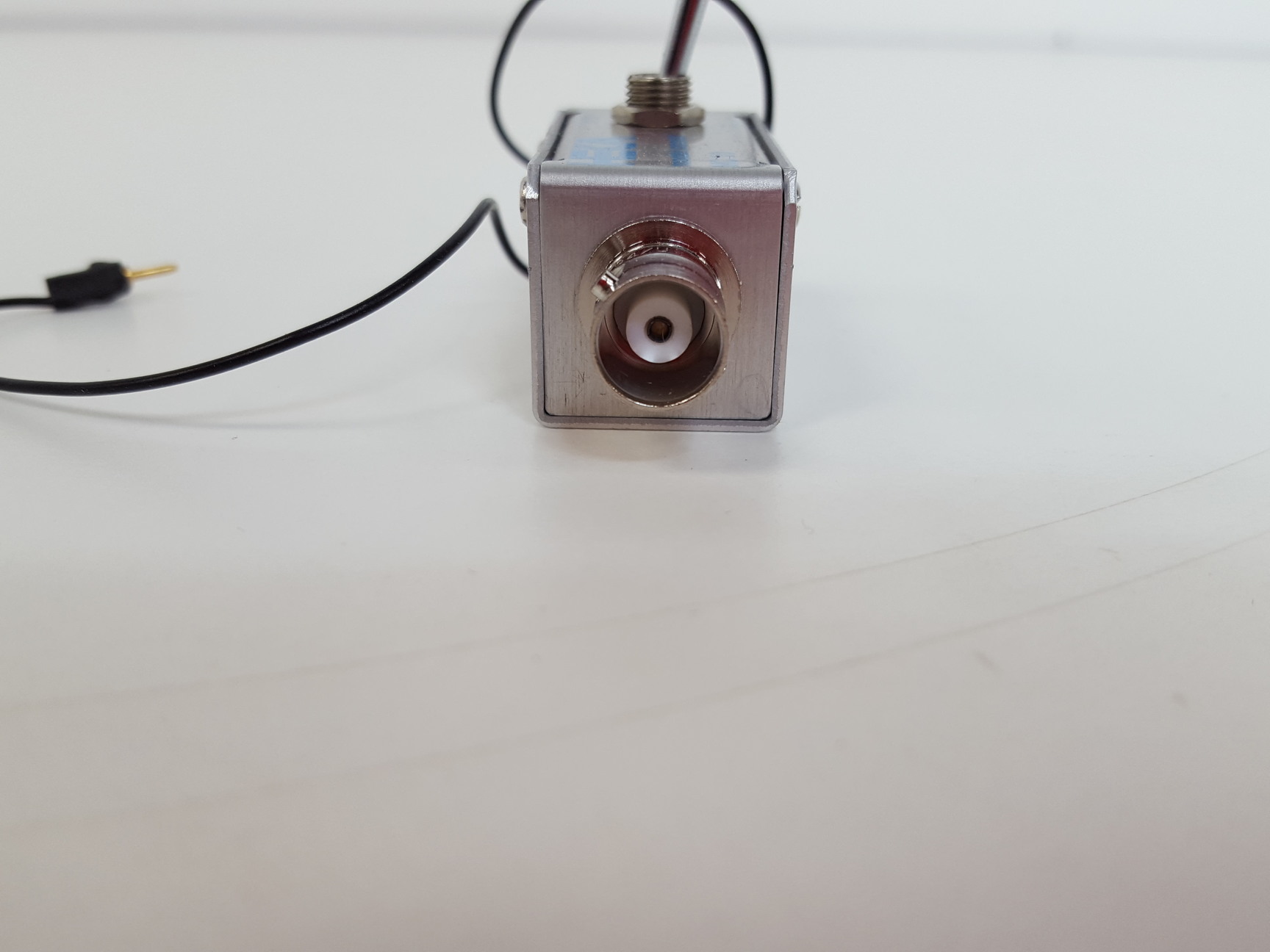 Image of HEKA Elektronik EPC 10 Single Patch Clamp Amplifier with MC 10 Model Circuit Lab