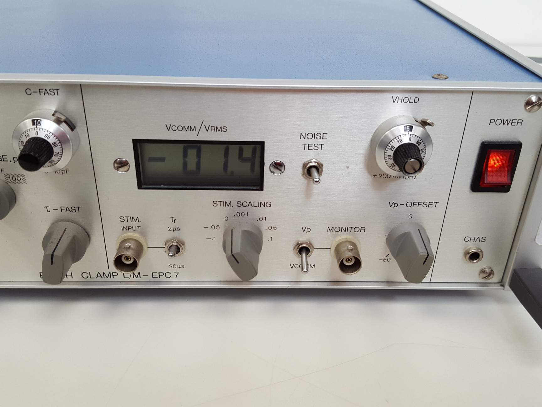 Image of HEKA EPC 7 Patch Clamp Amplifier with Probe Lab