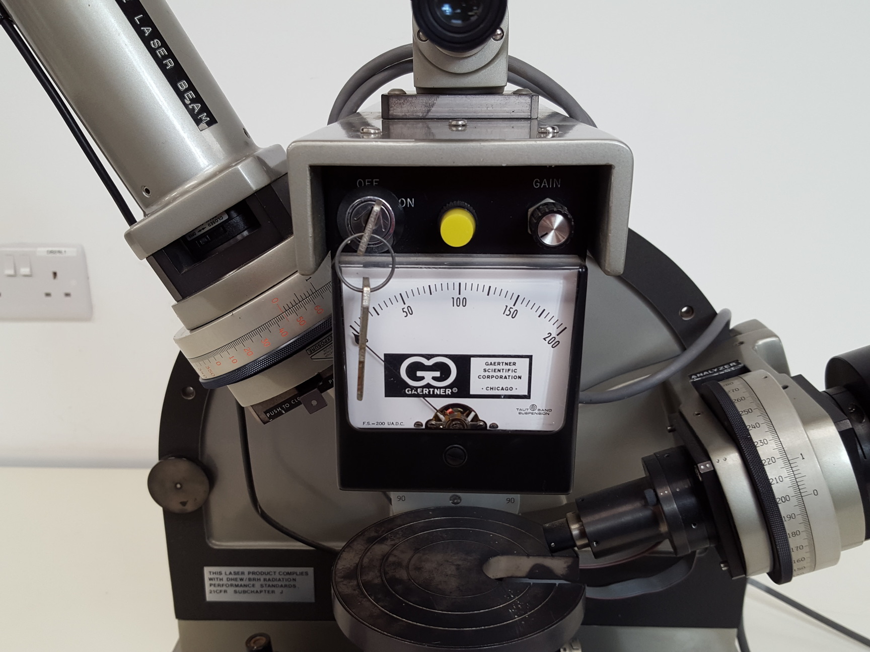 Image of Gaertner Auto Gain Ellipsometer L116B System w/ Hewlett Packard 9826 Computer