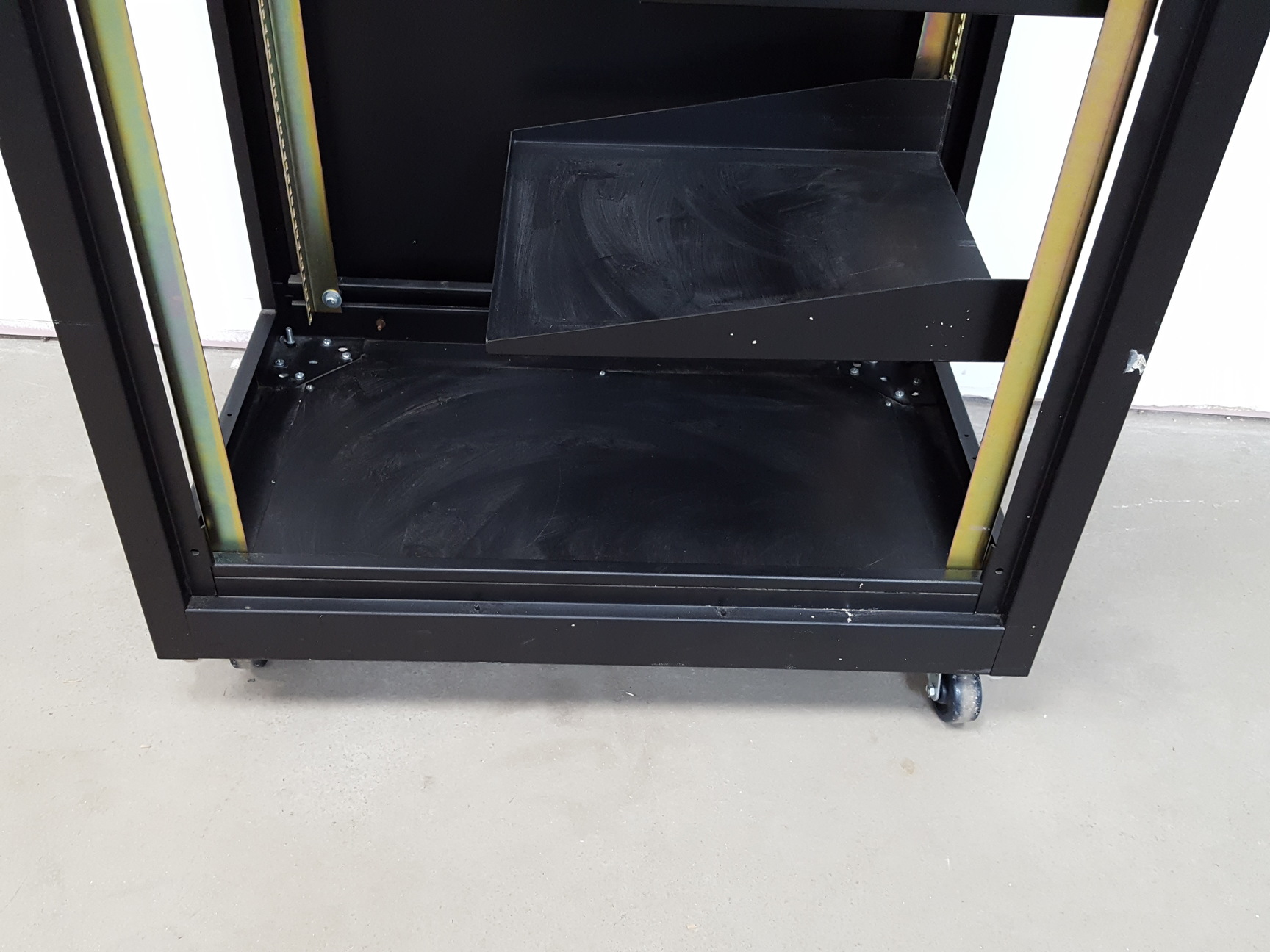 Image of 2 x Hammond Manufacturing 44U 19" Server Rackmount Cabinets