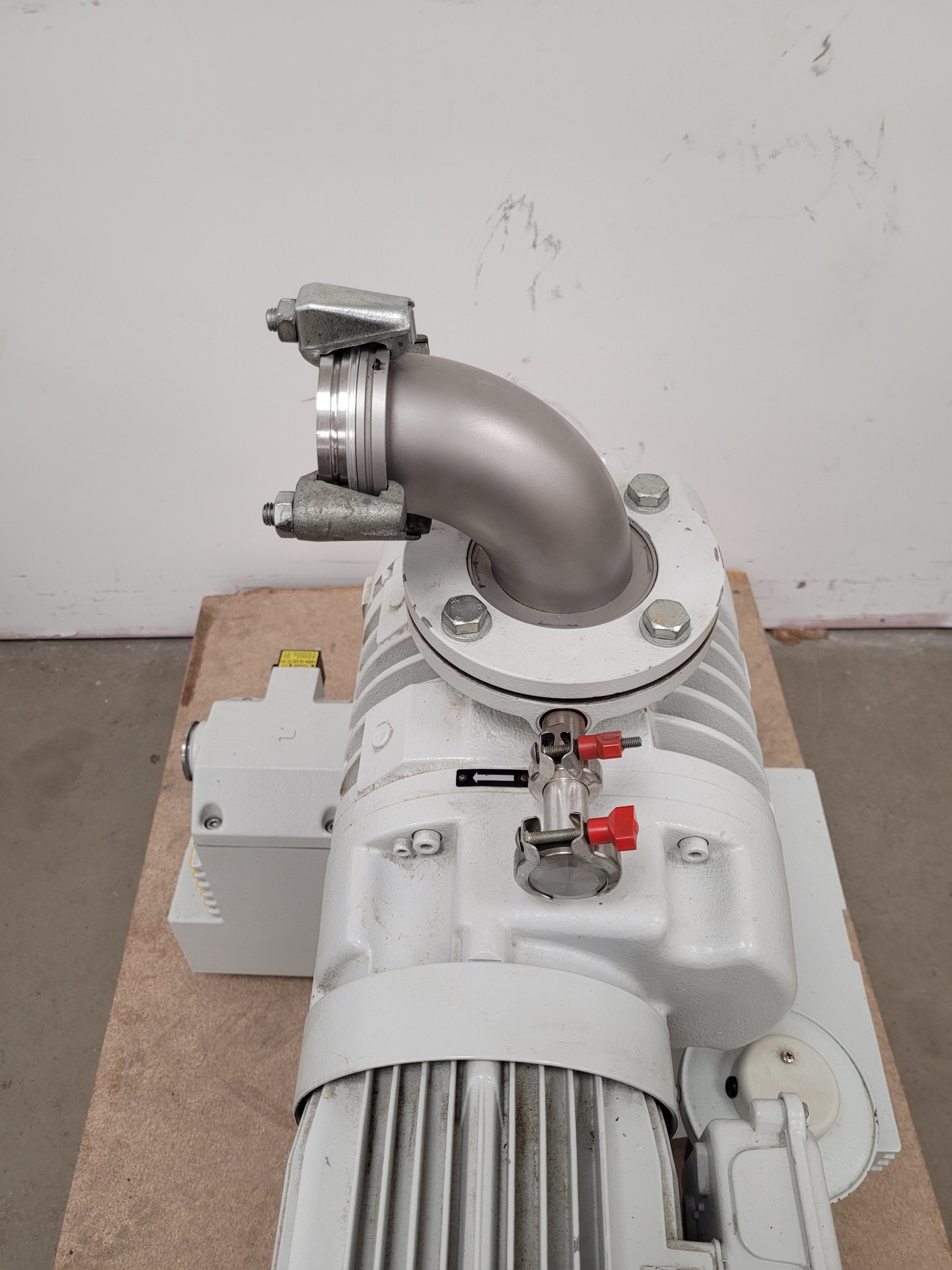 Image of Leybold Trivac Ruvac Pump System - CF 40-65, ARS 40-65, WS251 PFPE 11727 Lab