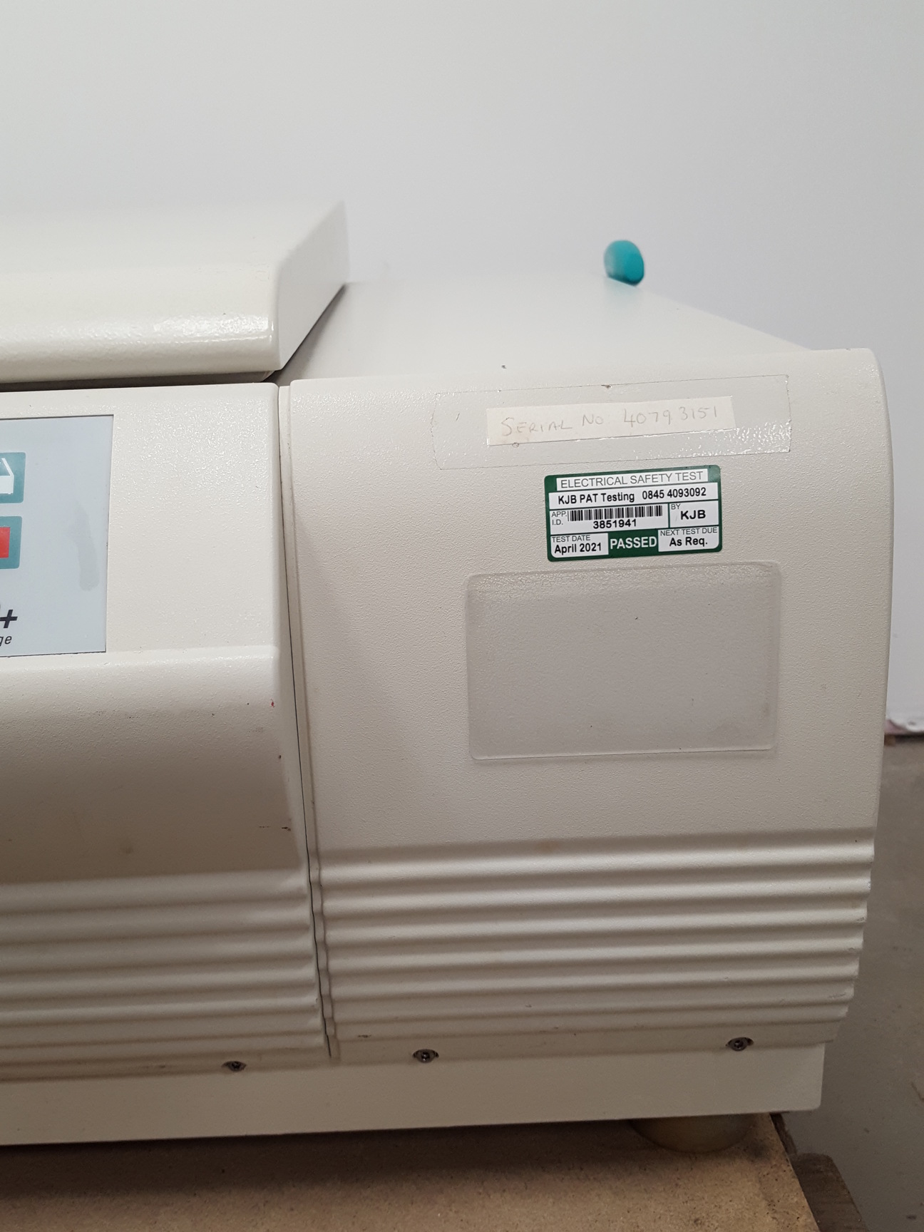 Image of Thermo Scientific Heraeus Multifuge 3SR+ Benchtop Centrifuge Lab