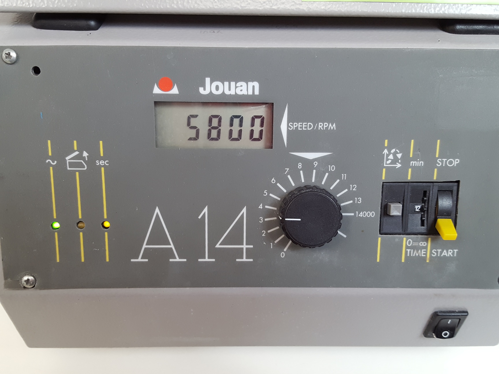 Image of Jouan A-14 Benchtop Laboratory Centrifuge Type: 11174542 with 14000rpm Rotor Lab