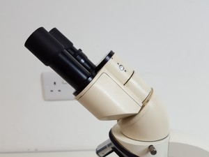 Thumbnail image of Carl Zeiss KF2 Microscope with 3 x Objectives - 10/0.22  160/- , Ph2  F40/0.65 