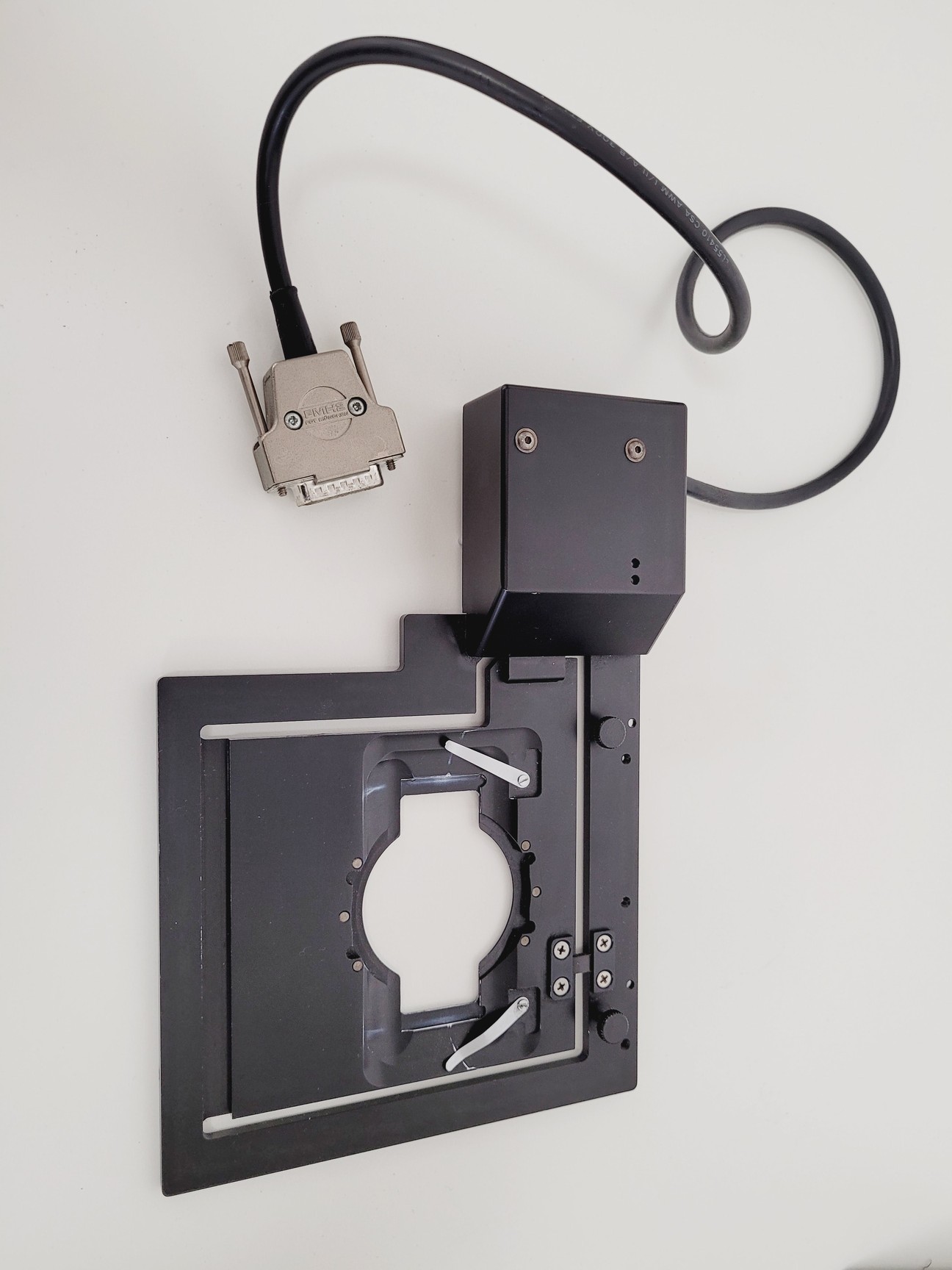 Image of Leica DMRBE Fluorescence Trinocular Microscope & 4 x Objectives PL FLUOTAR Lab