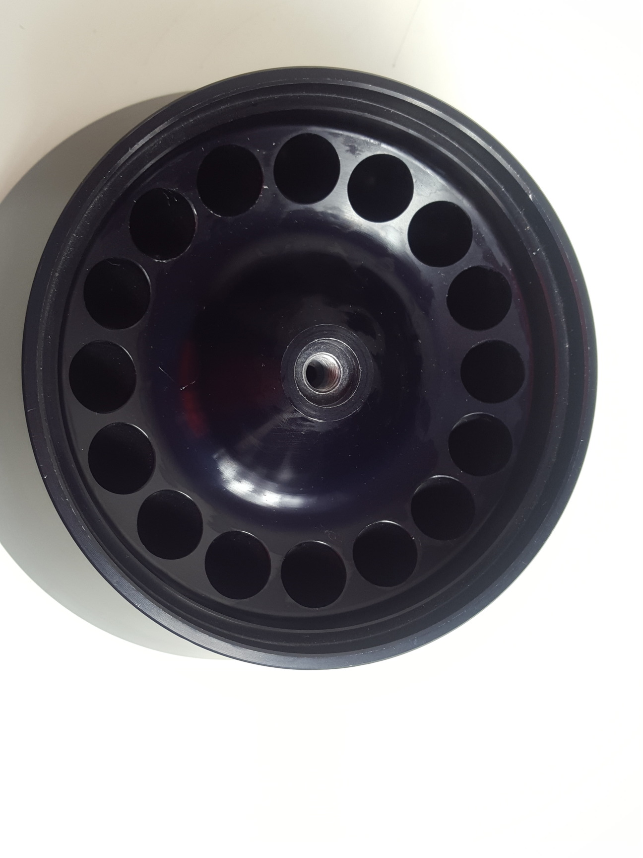 Image of Heraeus Instruments 3744 Fixed Angle 15500rpm Centrifuge Rotor - 16x15mL Lab