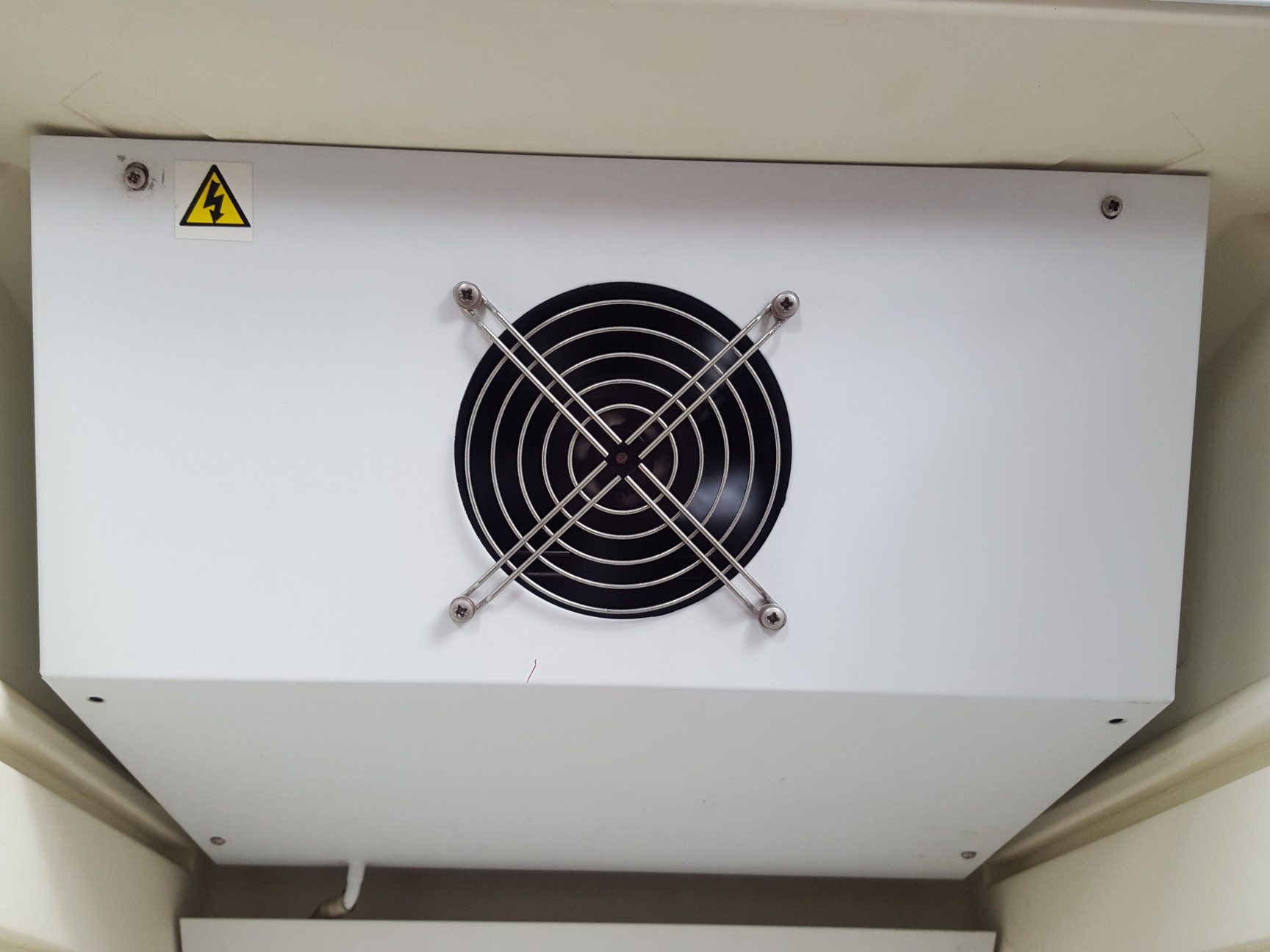 Image of LMS Model 250 Cooled Laboratory Incubator Series 1 250 A Lab