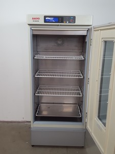 Thumbnail image of Sanyo Cooled Refrigerated Incubator MIR 254 Lab Spares/Repairs
