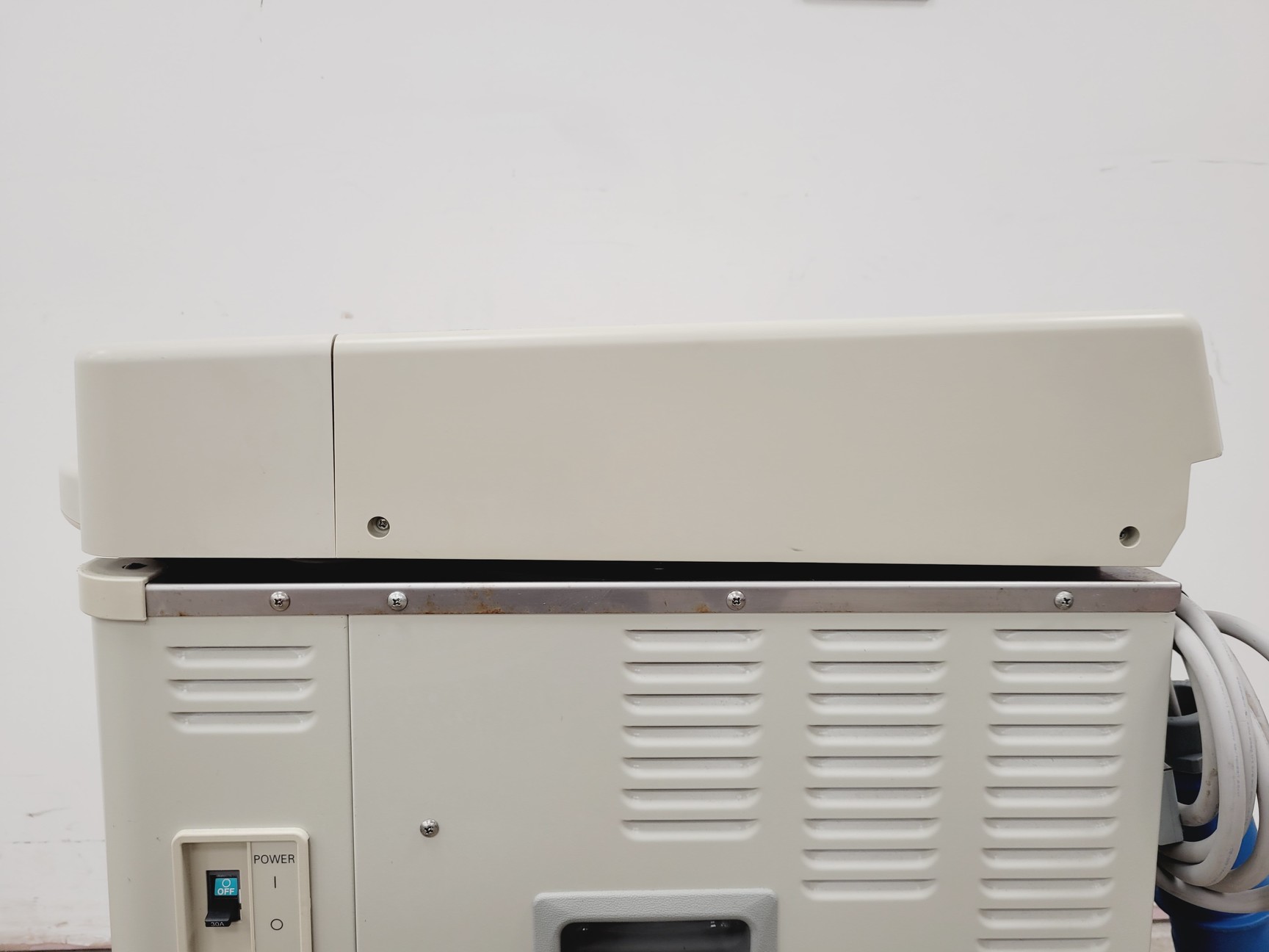 Image of Panasonic MLS-3751L High Pressure Steam Top-Loading Autoclave Lab
