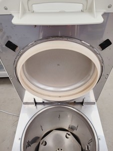 Thumbnail image of Panasonic MLS-3751L High Pressure Steam Top-Loading Autoclave Lab