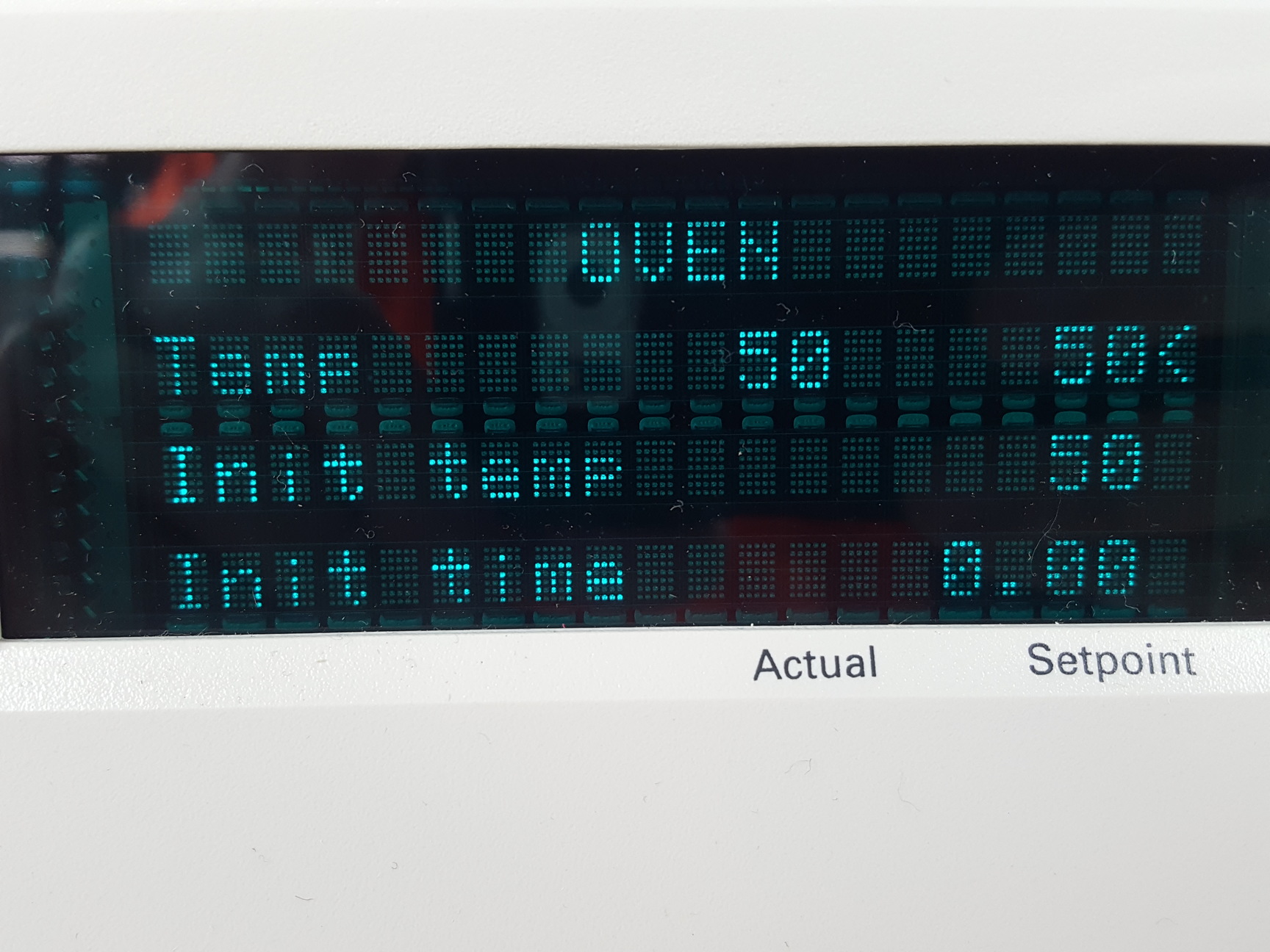 Image of Agilent Network GC System Gas Chromatograph 6890N + Software - 7683B G2913A  Lab