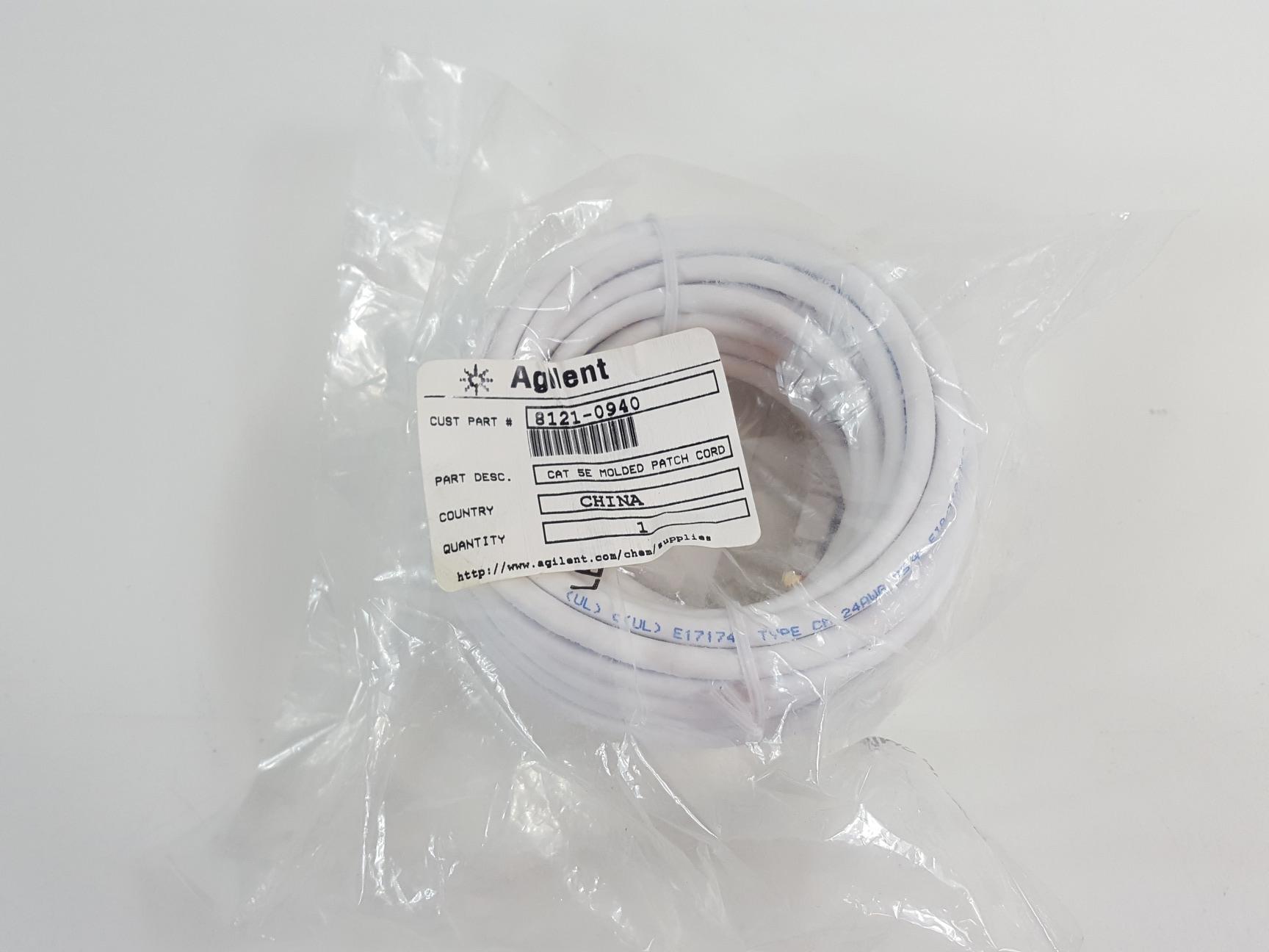 Image of Agilent Network GC System Gas Chromatograph 6890N + Software - 7683B G2913A  Lab