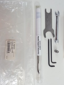 Thumbnail image of Agilent Network GC System Gas Chromatograph 6890N + Software - 7683B G2913A  Lab