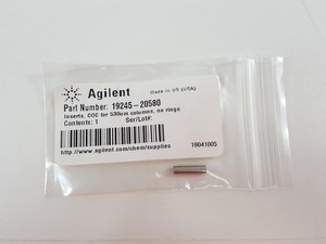Thumbnail image of Agilent Network GC System Gas Chromatograph 6890N + Software - 7683B G2913A  Lab