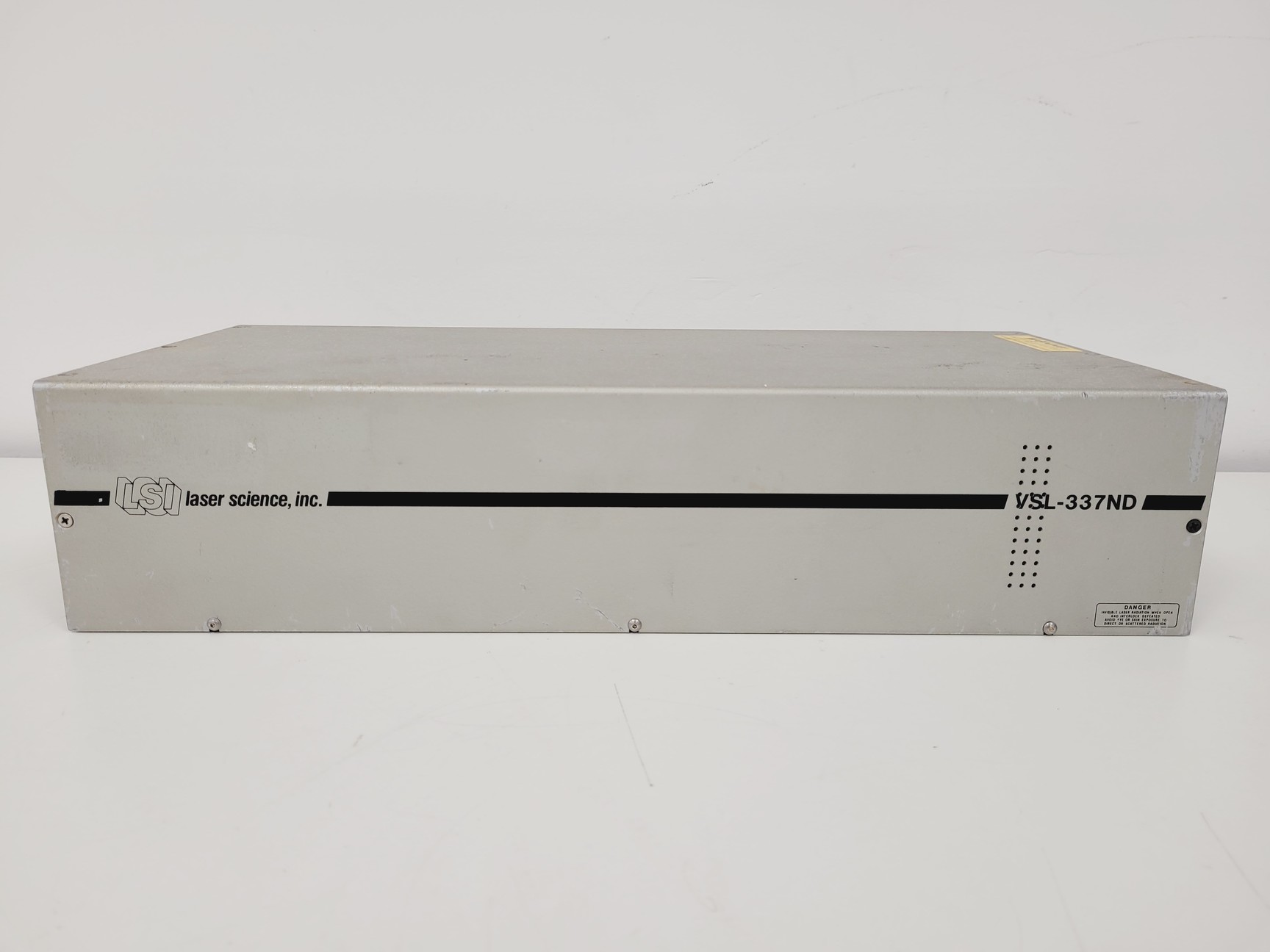 Image of (LSI) Laser Science Inc VSL-337ND Pulsed Nitrogen Laser Lab