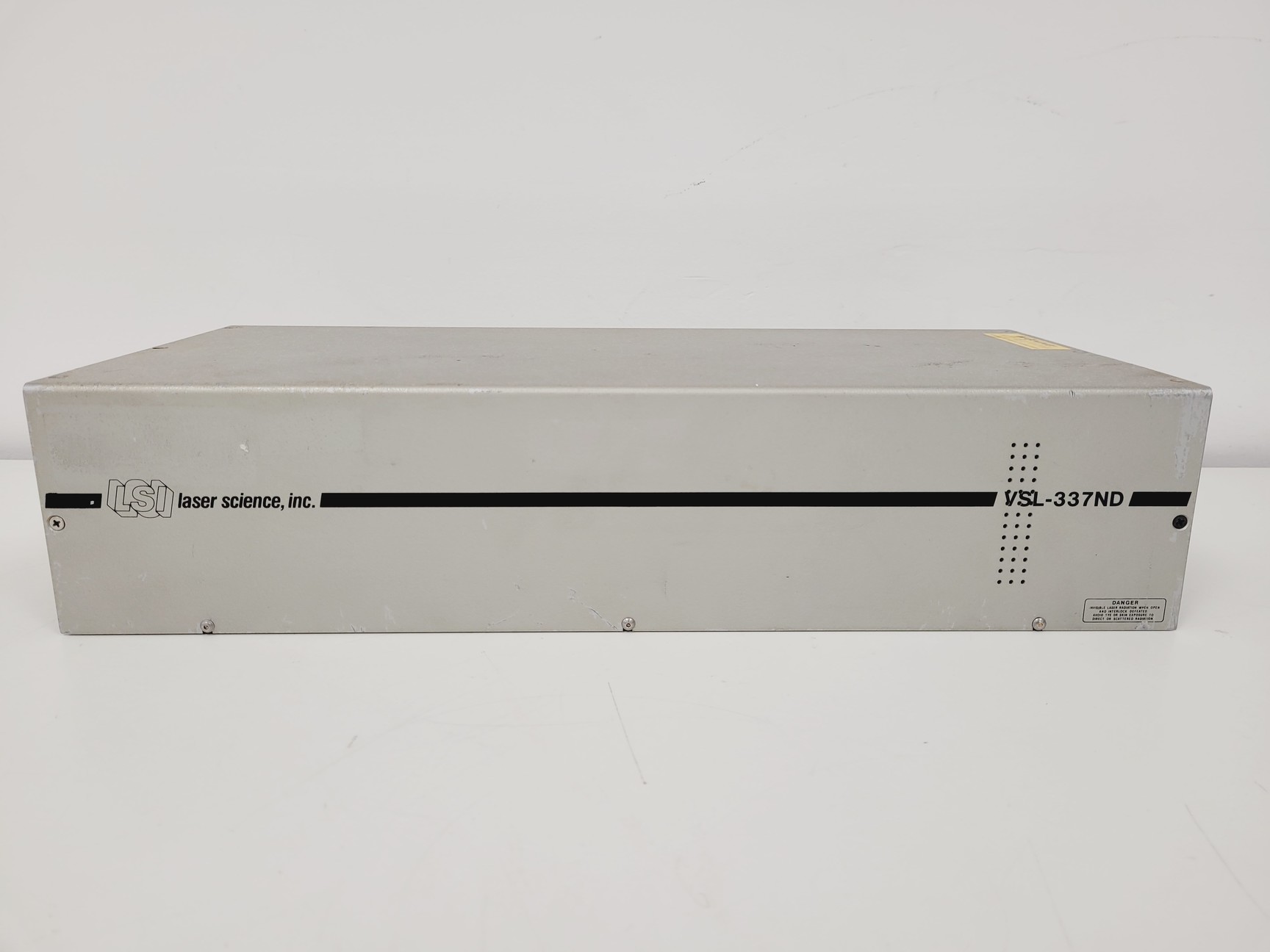 Image of (LSI) Laser Science Inc VSL-337ND Pulsed Nitrogen Laser Lab