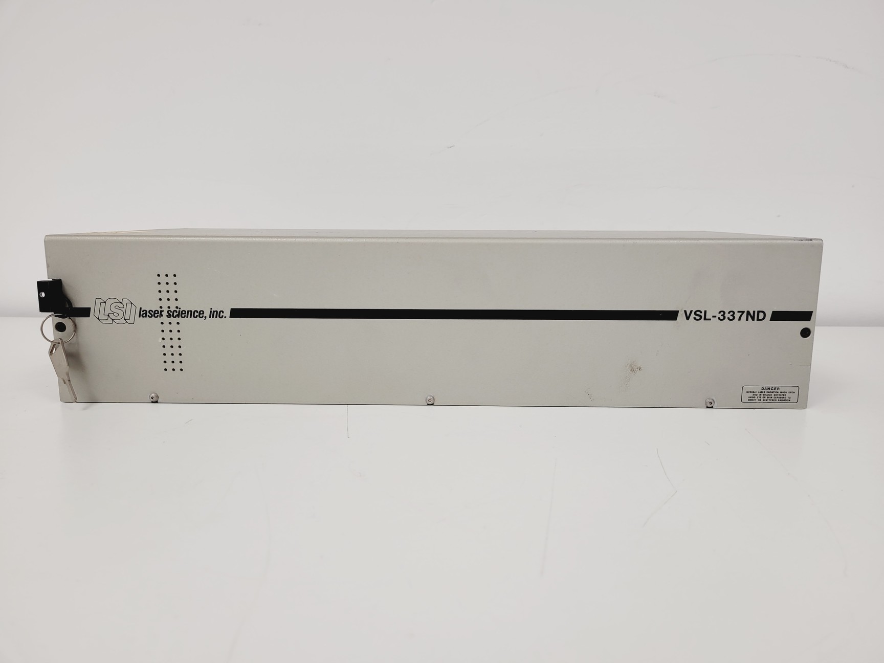 Image of (LSI) Laser Science Inc VSL-337ND Pulsed Nitrogen Laser Lab