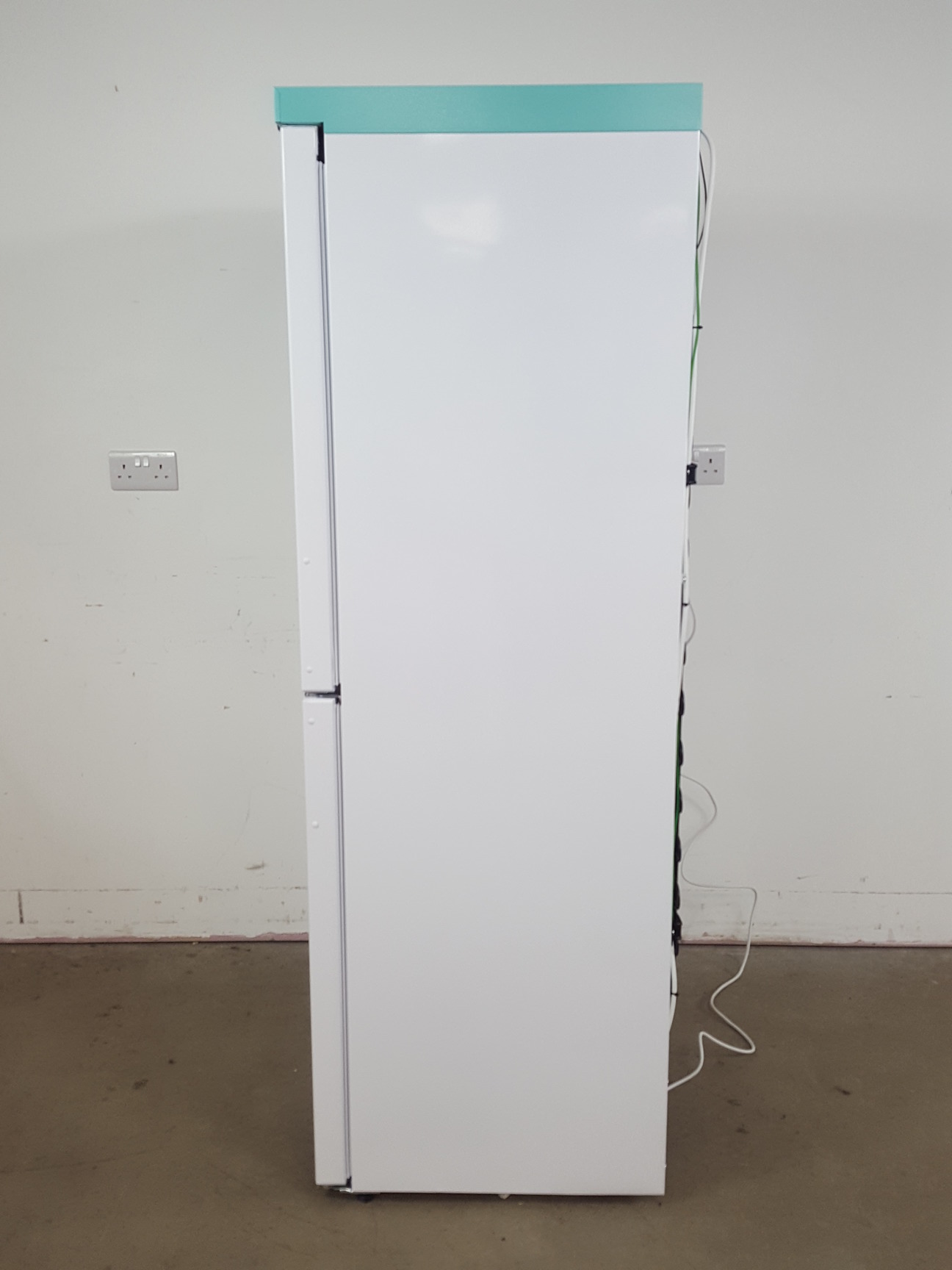 Image of LEC Fridge Freezer Mod No. LSFC263 Lab
