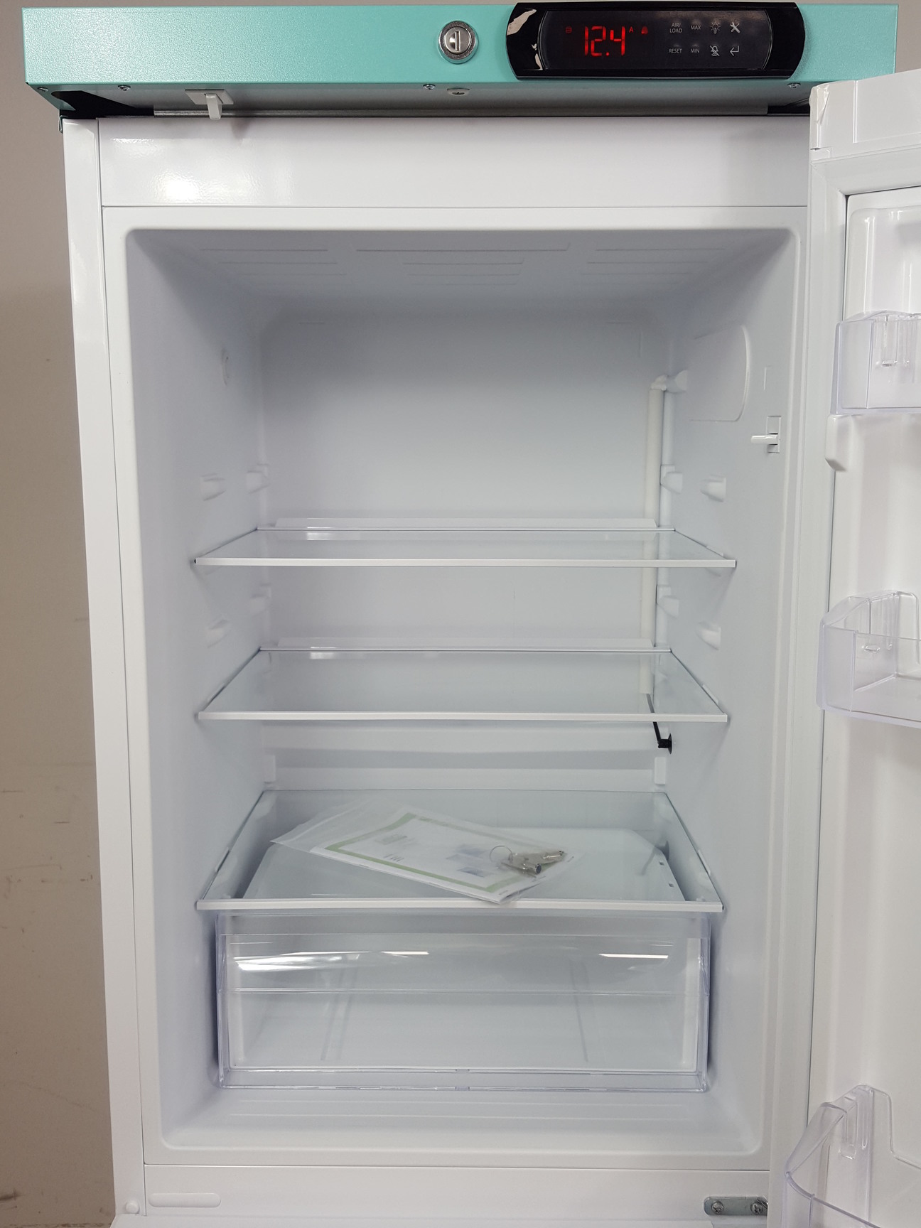 Image of LEC Fridge Freezer Mod No. LSFC263 Lab