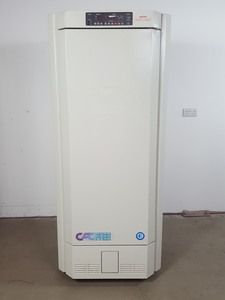 Thumbnail image of Sanyo MLR-350  Growth Cabinet - Environmental Test Chamber Lab