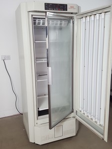 Thumbnail image of Sanyo MLR-350  Growth Cabinet - Environmental Test Chamber Lab