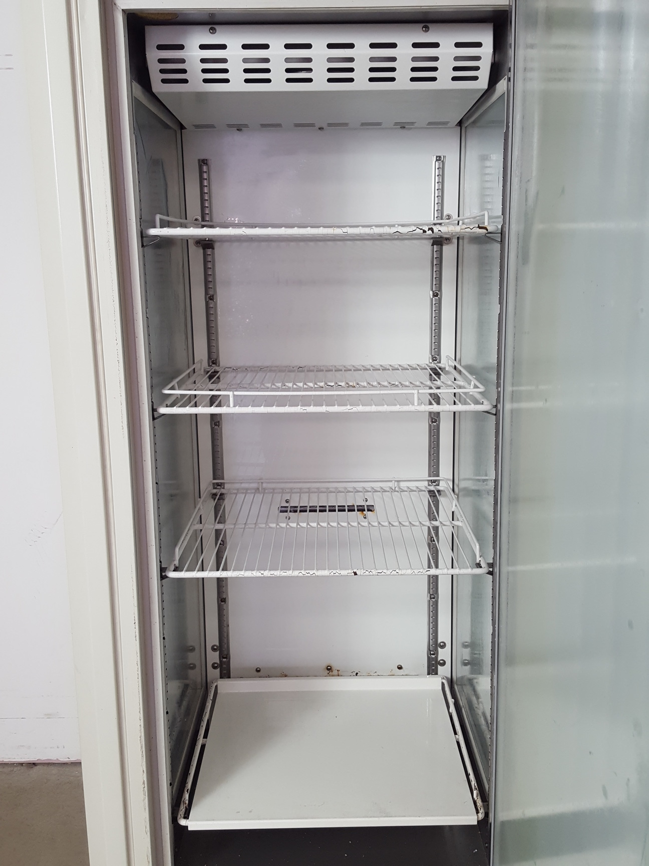 Image of Sanyo MLR-350  Growth Cabinet - Environmental Test Chamber Lab