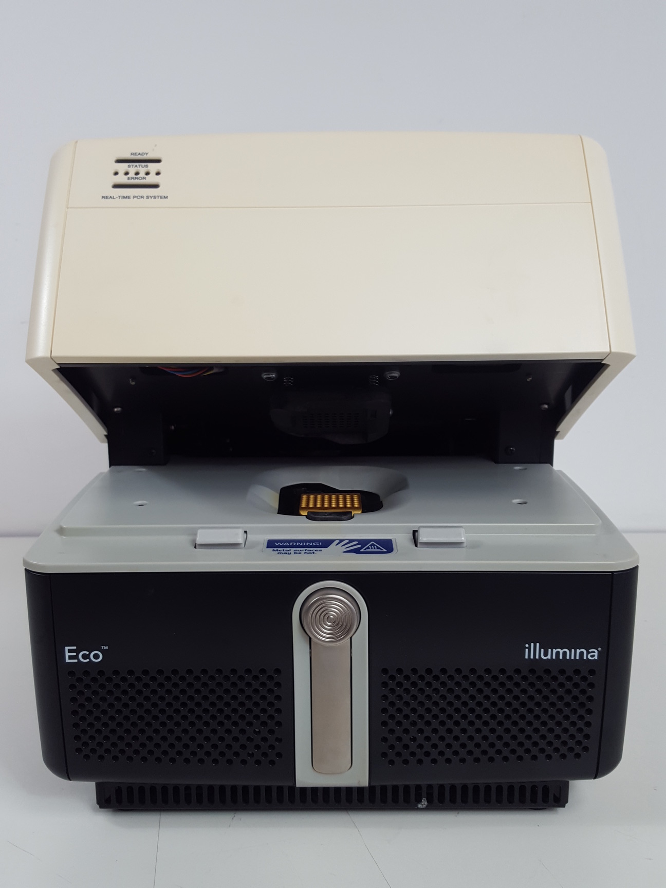 Image of ECO Illumina Real-Time PCR System Lab 1010180