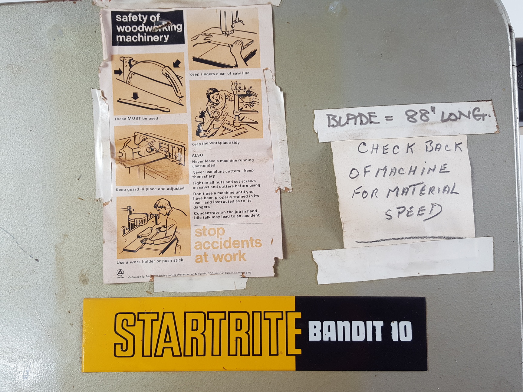 Image of Startrite Vertical Band Saw Bandit 10 PN 1024527 with 2 x Saw Blades