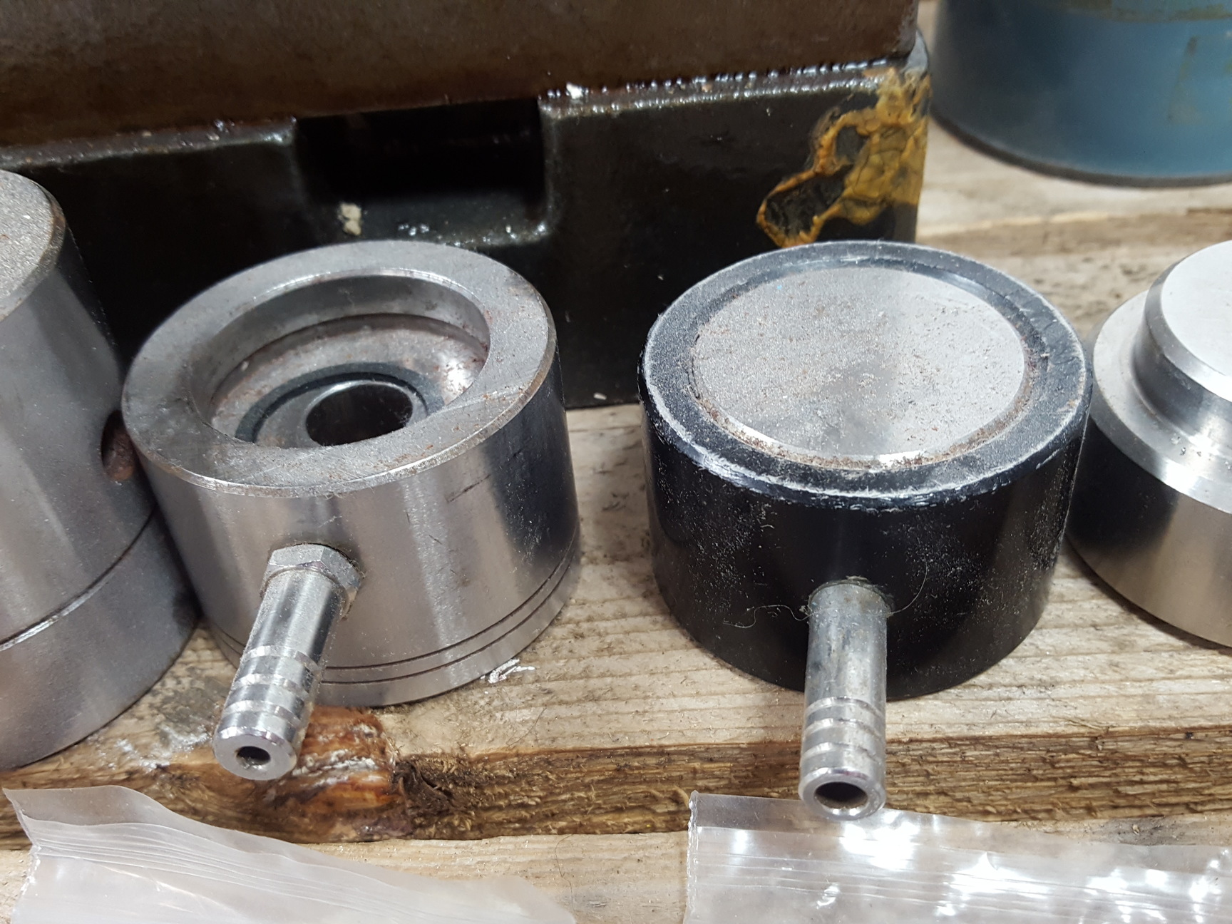 Image of RIIC Research & Industrial Instruments Company 30 Ton Press C-30 & Accessories