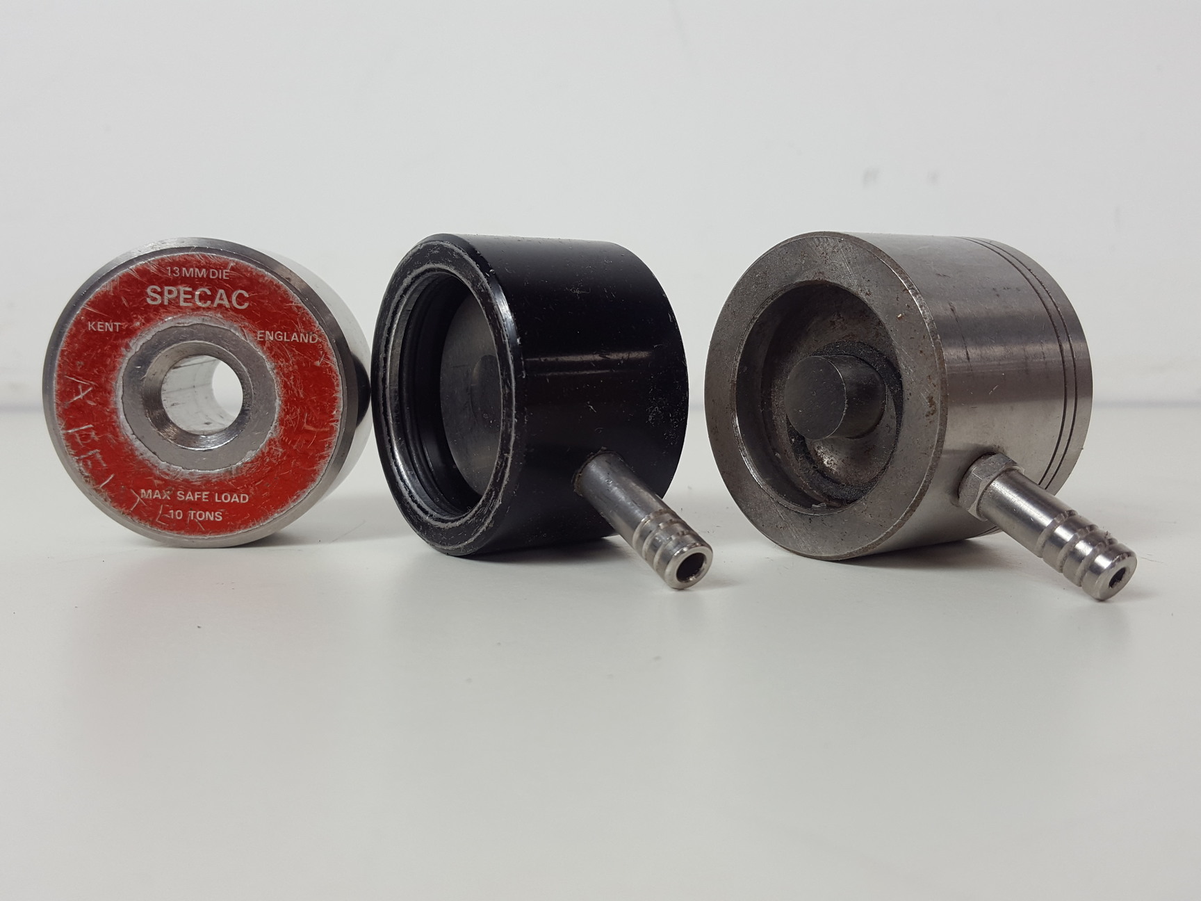 Image of RIIC Research & Industrial Instruments Company 30 Ton Press C-30 & Accessories