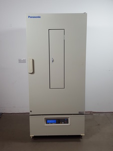 Thumbnail image of Panasonic MIR 554-PE Cooled Laboratory Incubator Lab