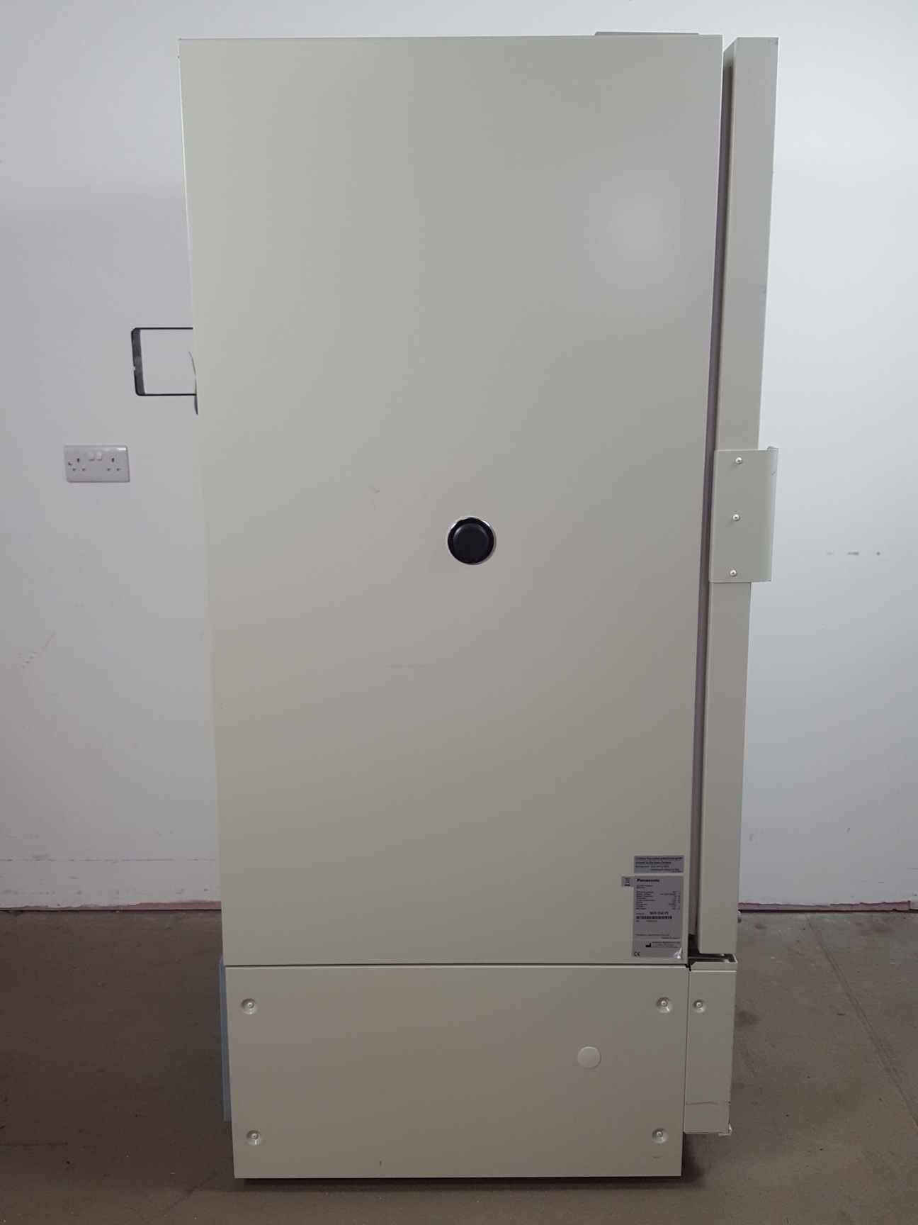 Image of Panasonic MIR 554-PE Cooled Laboratory Incubator Lab
