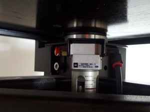 Thumbnail image of TMC Model 63-554 Vibration Isolation Optical Table with Faraday Cage Lab