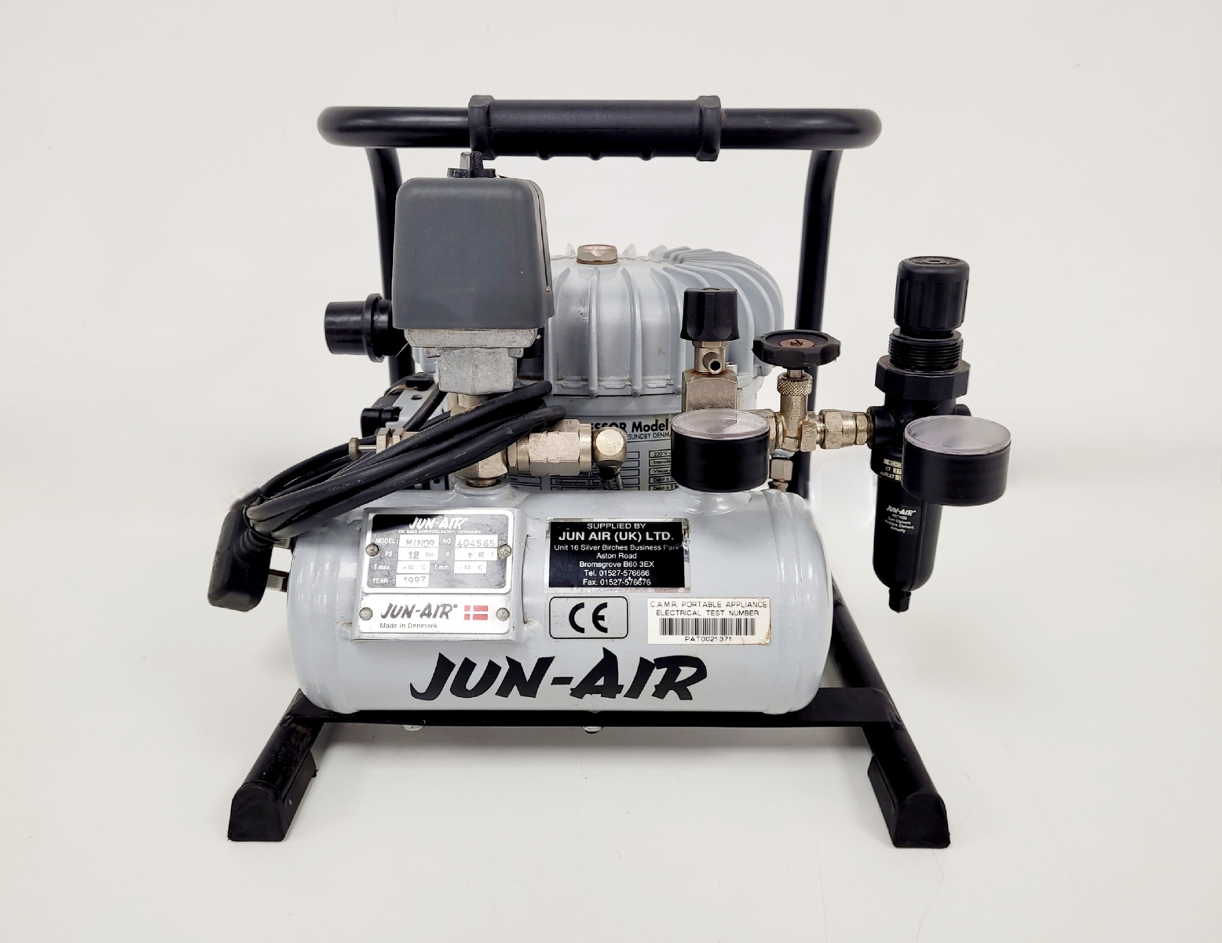 Image of Jun-Air MINOR Model 3 12 bar Air Compressor (1997)