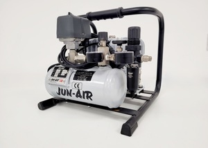 Thumbnail image of Jun-Air Model 3 MINOR 12bar Air Compressor (1997) Lab
