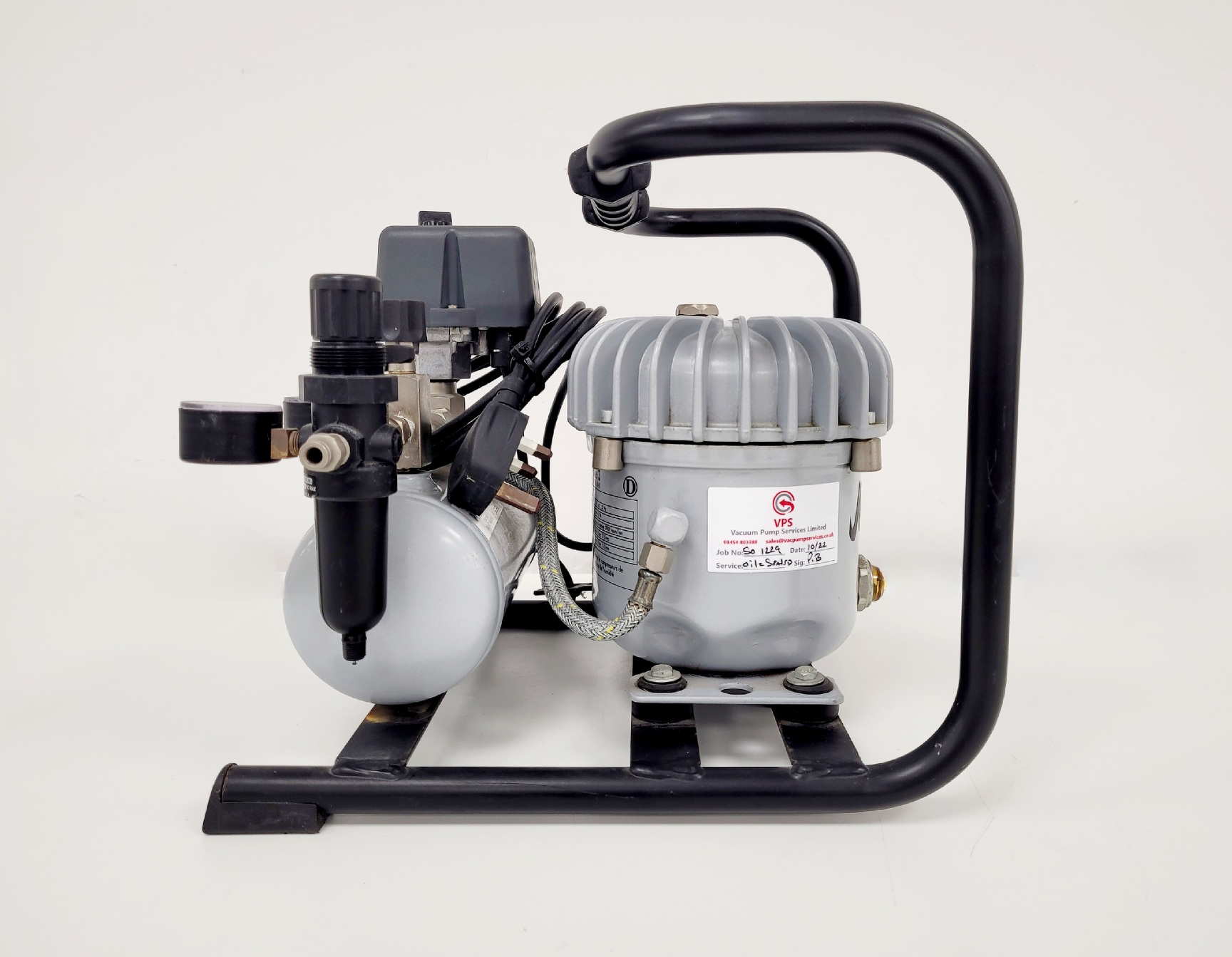 Image of Jun-Air Model 3 MINOR 12bar Air Compressor (1997) Lab