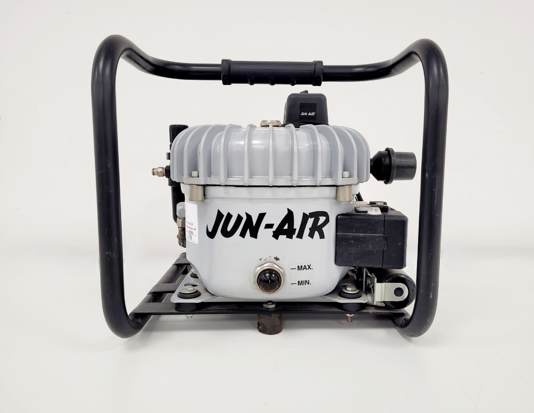 Image of Jun-Air Model 3 MINOR 12bar Air Compressor (1997) Lab