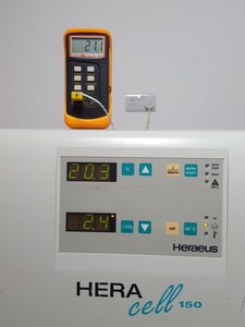 Thumbnail image of Heraeus Hera Cell 150 CO2 Laboratory Incubator Lab