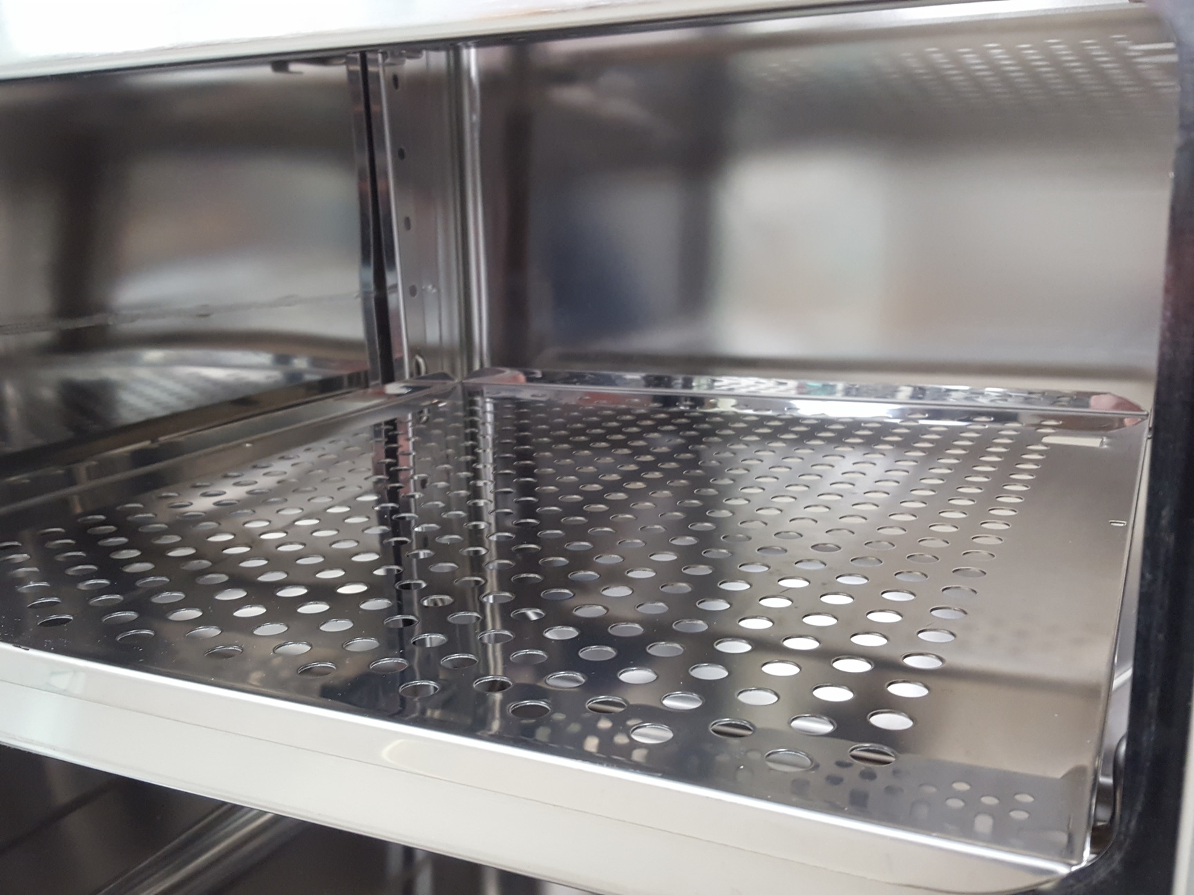 Image of Heraeus Hera Cell 150 CO2 Laboratory Incubator Lab