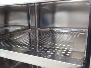 Thumbnail image of Heraeus Hera Cell 150 CO2 Laboratory Incubator Lab