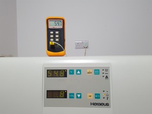 Thumbnail image of Heraeus Hera Cell 150 CO2 Laboratory Incubator Lab
