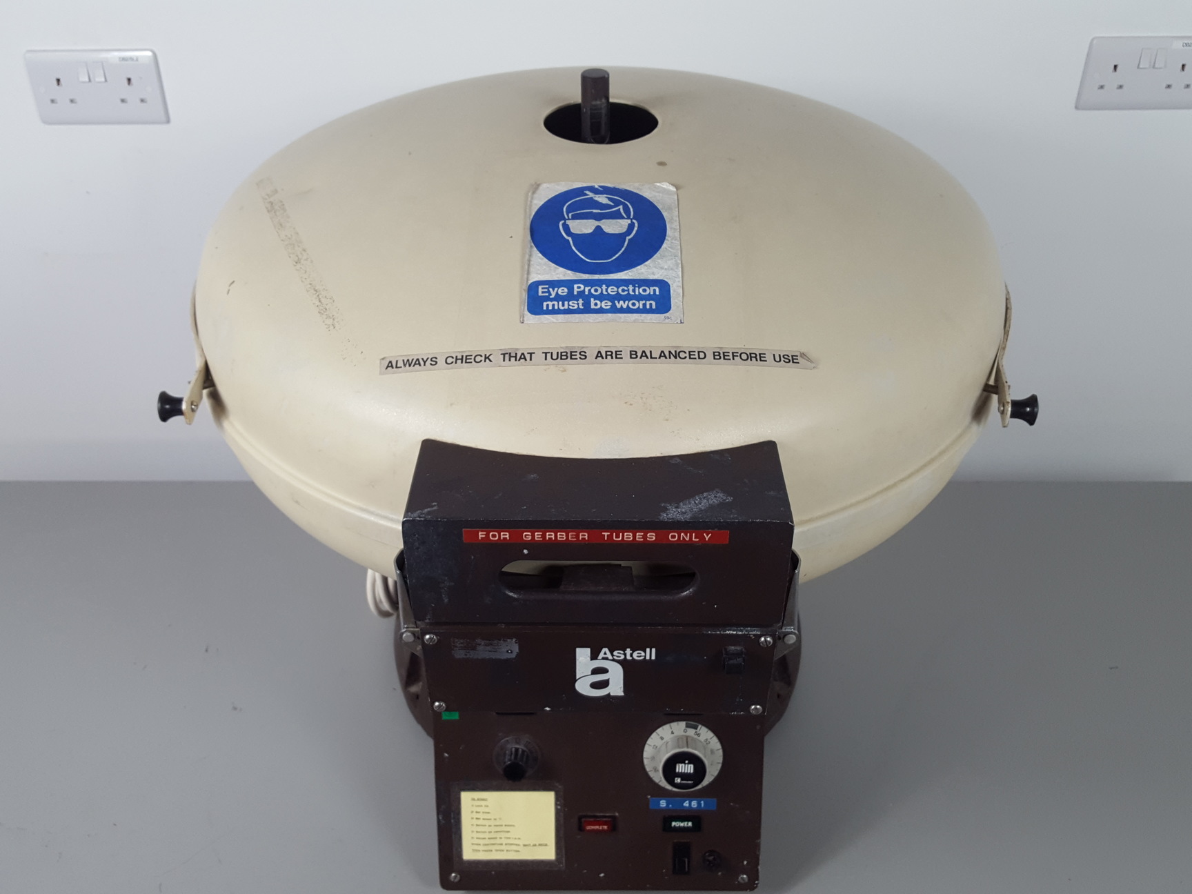 Image of Astell Hearson Gerber Centrifuge with 1100rpm Rotor Lab