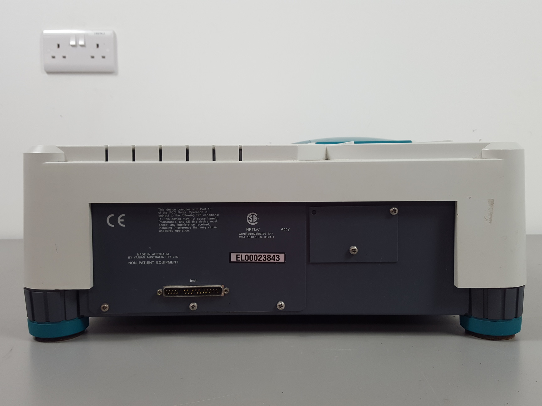Image of Varian Cary 50 Scan UV Visible Spectrophotometer Lab