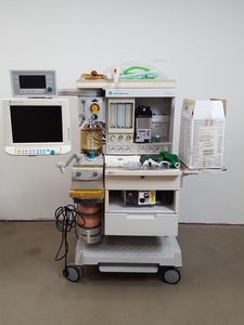 Thumbnail image of GE Healthcare Datex Ohmeda Aestiva 7900 Vent Anesthesia Machine Lab Faulty