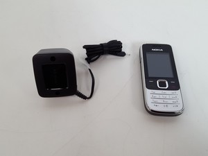 Thumbnail image of 100 x Sony Ericsson and Nokia Mobile Phones - 2730 Classic, V640i